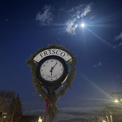 Frisco Lodge - I didn't take many photos of the hotel. It was hard to remember while living in the moment. I got this cool shot tho.