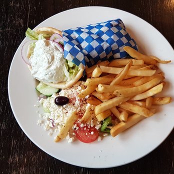 Gino's Restaurant - Gyro - Italian Near Me - New Westminster, British Columbia