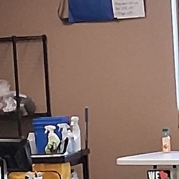 Aquablast Laundromat - A picture of inside of facility where their laundry attendant - Laundromat Near Me - Topeka, Kansas Aquablast Laundromat - A picture of inside of facility where their laundry attendant - Laundromat Near Me - Topeka, Kansas