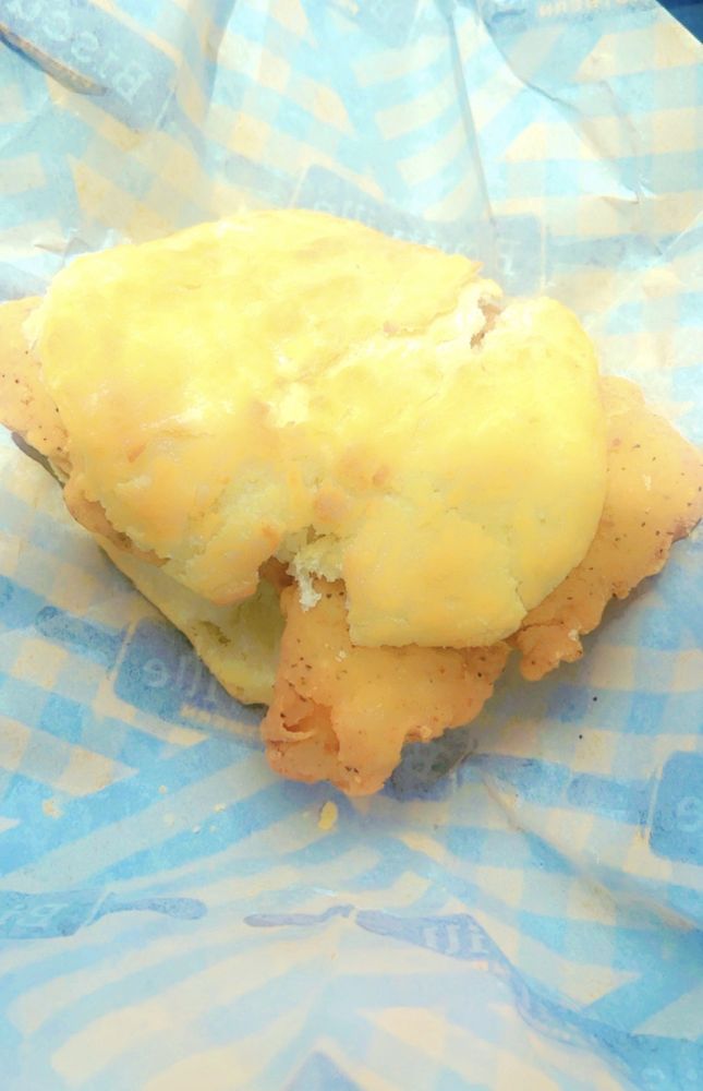 BISCUITVILLE Updated September 2024 24 Photos & 11 Reviews 2180 W Lucas St, Florence