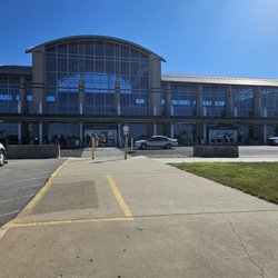 MidAmerica St. Louis Airport - So easy to get to..