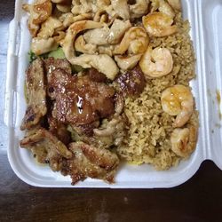 Hibachi & Wings - Chicken beef and shrimp hibachi