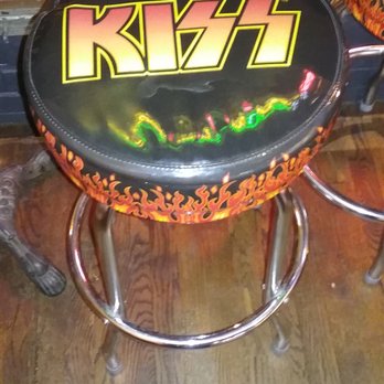 Devil Dawgs-Wicker Park - For KISS fans - Hot Dogs Near Me - Chicago, Illinois Devil Dawgs-Wicker Park - For KISS fans - Hot Dogs Near Me - Chicago, Illinois
