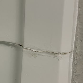 The Park Apartments - The tub crack the kept smearing silicon caulking over instead of fixing the mold behind it. - Apartments Near Me - Rancho Cucamonga, California The Park Apartments - The tub crack the kept smearing silicon caulking over instead of fixing the mold behind it. - Apartments Near Me - Rancho Cucamonga, California