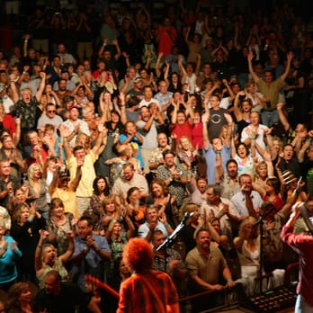 Ironstone Amphitheatre - a large crowd of people - Music Venues Near Me - Murphys, California