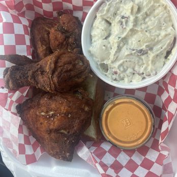 Totos BBQ Express - 3 Piece Totos Fried Chicken 1 Side - Barbeque Near Me - Nashville, Tennessee Totos BBQ Express - 3 Piece Totos Fried Chicken 1 Side - Barbeque Near Me - Nashville, Tennessee