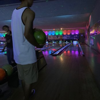 Aiea Bowl - Bowling Near Me - Aiea, Hawaii