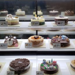 Cakes Cakes