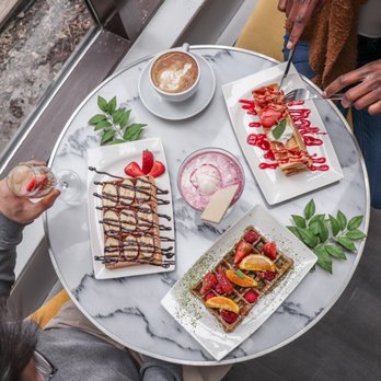 Maison Oflore - Brunch time - Cafes Near Me - Montreal, Quebec
