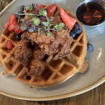 Oliver's Astoria - -Chicken & Waffle - New American Near Me - Astoria, New York Oliver's Astoria - -Chicken & Waffle - New American Near Me - Astoria, New York