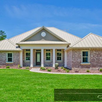 Acorn Fine Homes - front of home - General Contractors Near Me - Gulf Breeze, Florida Acorn Fine Homes - front of home - General Contractors Near Me - Gulf Breeze, Florida