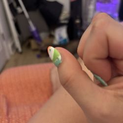 Happy Nails and Spa