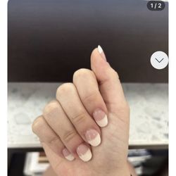 Friendly Nail Spa - This photo not only displays how bad they look but it also displays the 1400+ people who agree i need a refund.