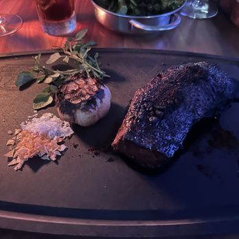 Umbria - Coffee Crusted Bison Loin - Italian Near Me - Boston, Massachusetts Umbria - Coffee Crusted Bison Loin - Italian Near Me - Boston, Massachusetts