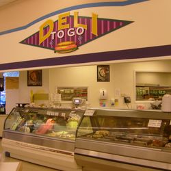 Piggly Wiggly - Cold salads, hot meat and veggies
