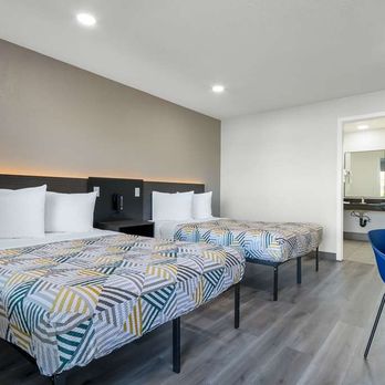 Motel 6 - Motel Willows CA Double Full ADA - Hotels Near Me - Willows, California