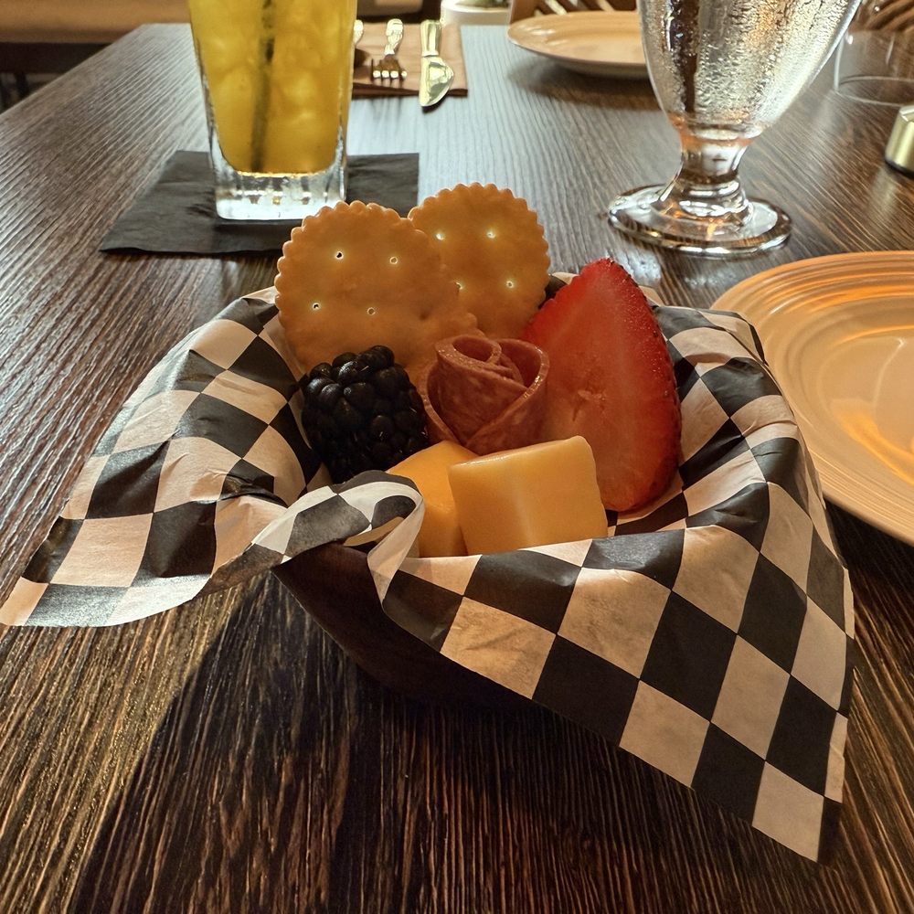 Piatto - Complimentary charcuterie - Breakfast & Brunch Near Me - Aibonito, Puerto Rico Piatto - Complimentary charcuterie - Breakfast & Brunch Near Me - Aibonito, Puerto Rico