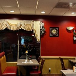 China Garden - Inside
