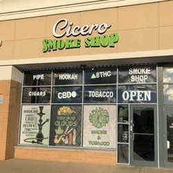 Cicero smokeshop - View of front of the store