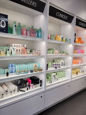THE COSMETICS COMPANY STORE - Updated June 2026 - 18 Photos & 72 ...