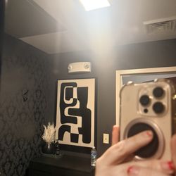 Beautiful Body Medspa - Bad camera but splatters all up the mirror.
