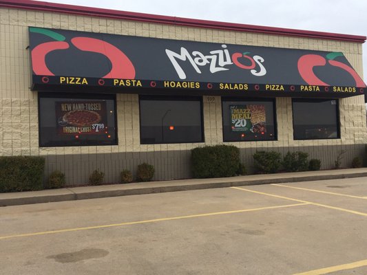 MAZZIO’S PIZZA - Updated February 2026 - 29 Reviews - 711 S George Nigh ...