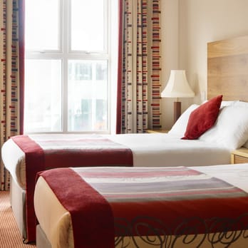 Maldron Hotel Galway - Twin Room - Hotels Near Me - Oranmore, G Maldron Hotel Galway - Twin Room - Hotels Near Me - Oranmore, G