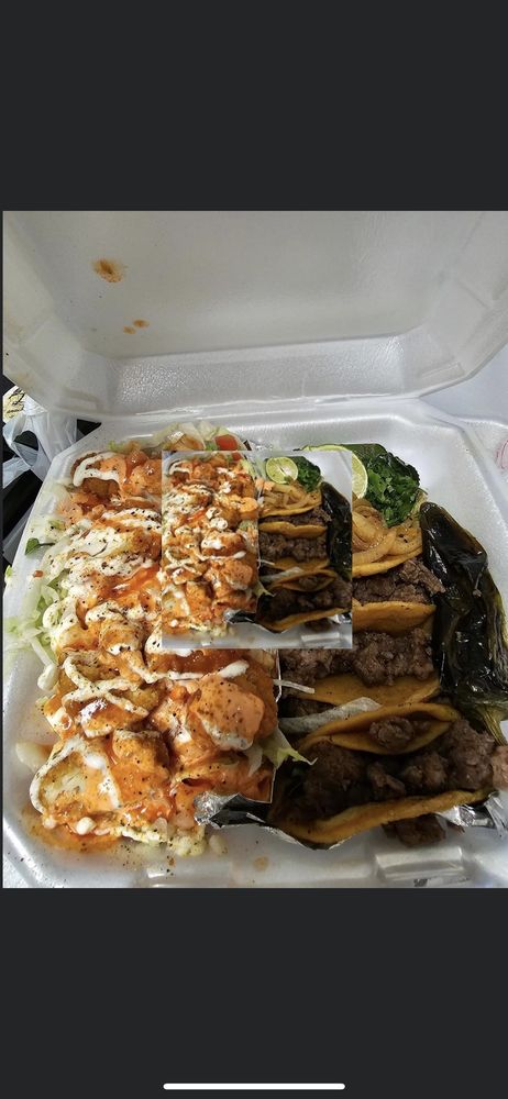 Food from Lunas snacks & More