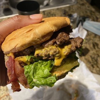 Hunky's - Burgers Near Me - Dallas, Texas Hunky's - Burgers Near Me - Dallas, Texas