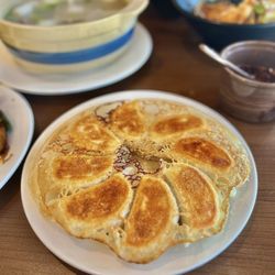 Bun Bun Chinese Food - Pan Fries Beef Dumplings