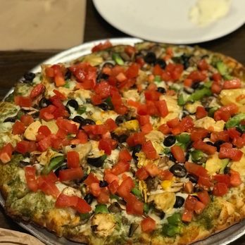 Mountain Mike's Pizza - Veggie pizza with Pesto Sauce - Pizza Near Me - Mountain View, California