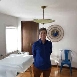 Nanci Simari Acupuncture - clean and postive vibe treatment room