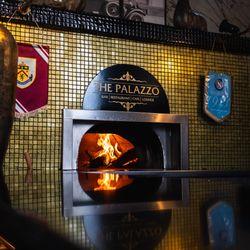The Palazzo - Woodfired Pizza oven