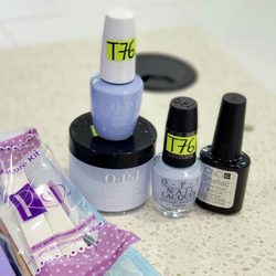Complete polish match for dip and gel. Disposable buffer and file
