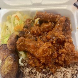 Sweet and Spicy Chicken with Rice and Plantains