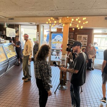 Canter's Deli - Bakeries Near Me - Los Angeles, California