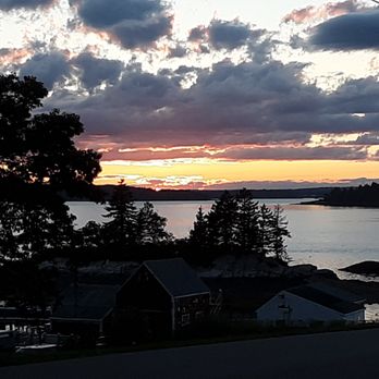 Harpswell Inn - Bed & Breakfast Near Me - Harpswell, Maine Harpswell Inn - Bed & Breakfast Near Me - Harpswell, Maine