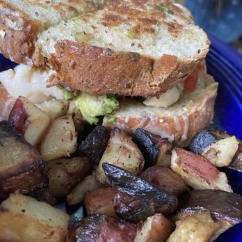 Blue Heaven - Lobster sandwhich - Breakfast & Brunch Near Me - Key West, Florida Blue Heaven - Lobster sandwhich - Breakfast & Brunch Near Me - Key West, Florida