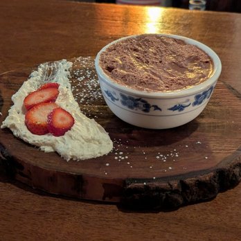The People's Pub - Chocolate mousse. - Gastropubs Near Me - Chatham, New York