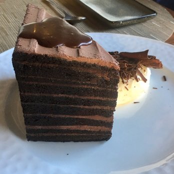 La Hiki - Huge chocolate cake - Breakfast & Brunch Near Me - Kapolei, Hawaii