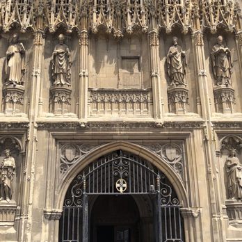 Canterbury Cathedral - Churches Near Me - Canterbury, KEN