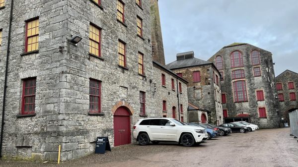 Midleton Distillery Experience by null