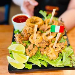 Happy Gourmet 17 - Fríes calamari.