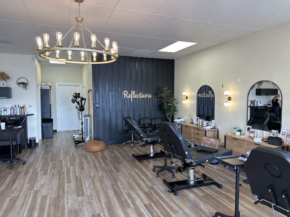 Reflections Salon and Med Spa Logo