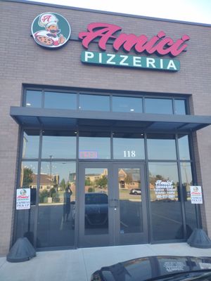 Amici Pizzeria by null