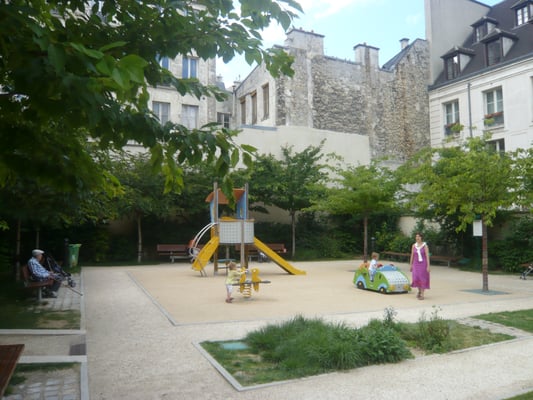 Jardin Anne Frank by null