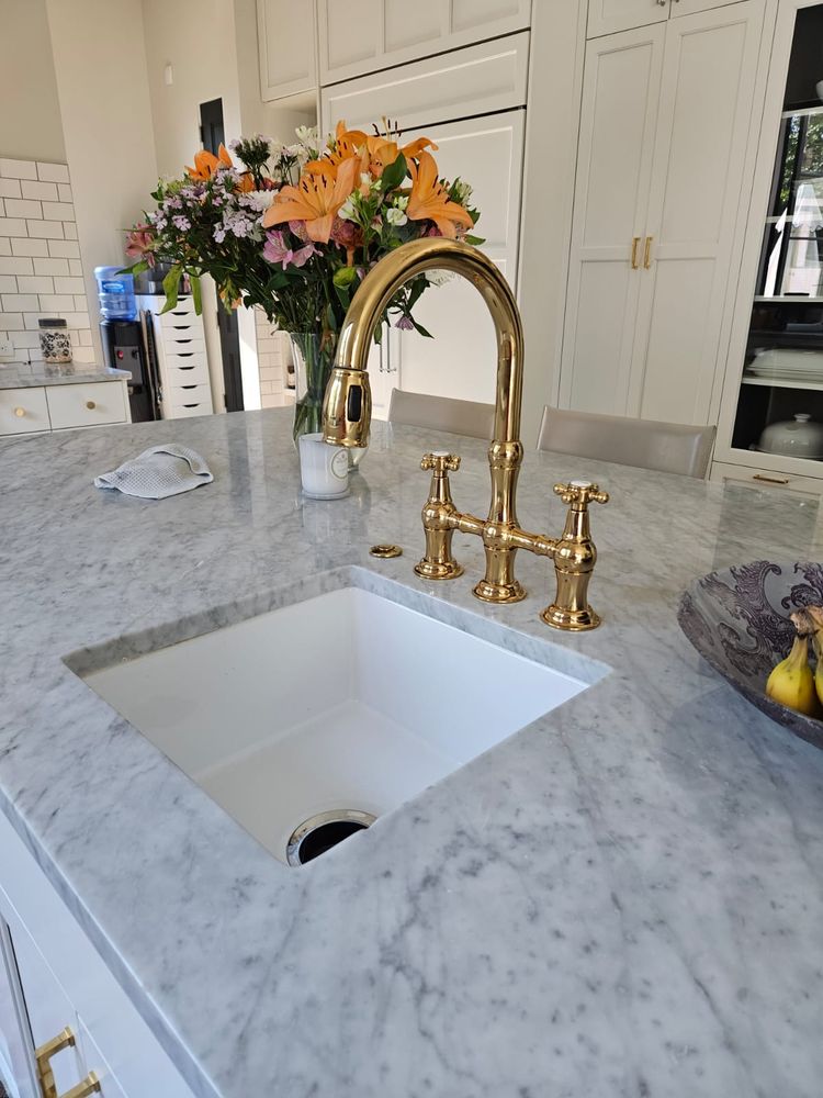 Slide of Bolivar's Remodeling