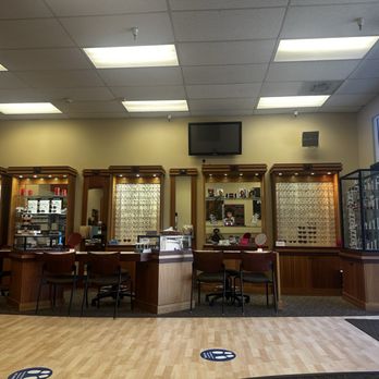 Precision Eyecare Centers - Waiting area as of April 2026 - Optometrists Near Me - Mountain View, California