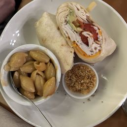 Supper club wrap (minus arugula) with Mac n cheese