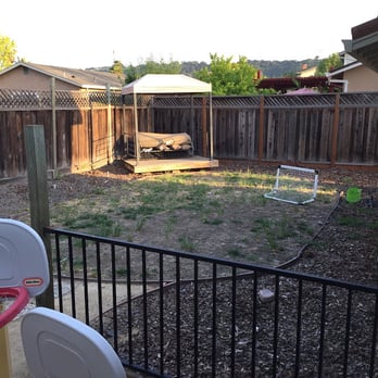 4 Seasons Green - Before. - Landscaping Near Me - San Jose, California 4 Seasons Green - Before. - Landscaping Near Me - San Jose, California